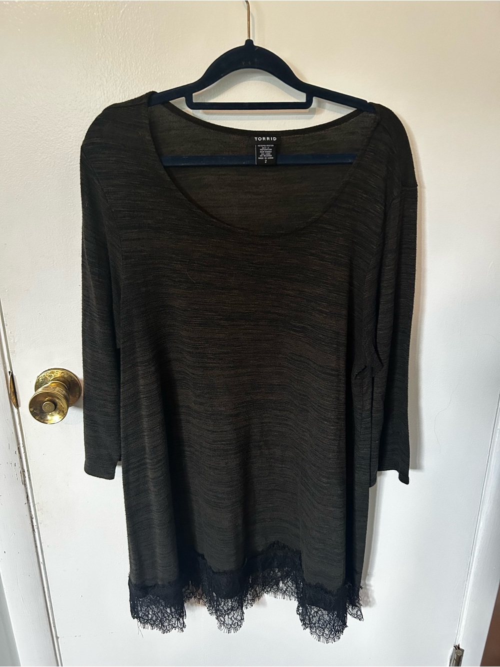 torrid Black Scoop Neck Lace-Hem Tunic 3/4 sleeves